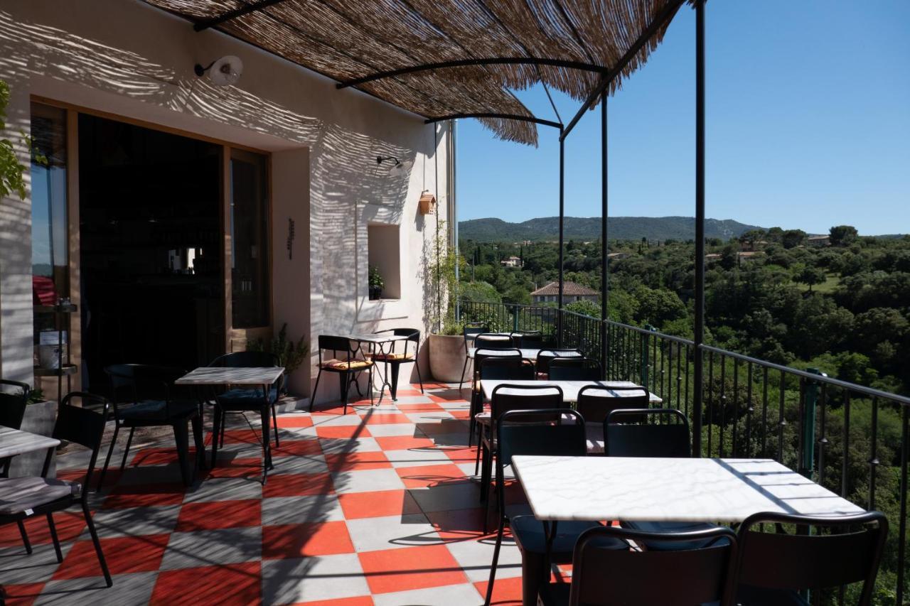 Hotel Les Remparts Venasque Exterior photo