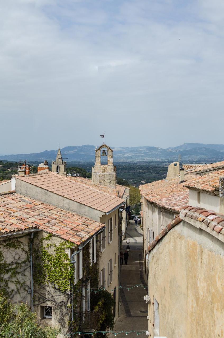 Hotel Les Remparts Venasque Exterior photo